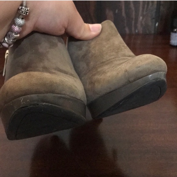 Bandolino Cardinal Ankle Boot Heel Grey Size 6.5 - Picture 9 of 10